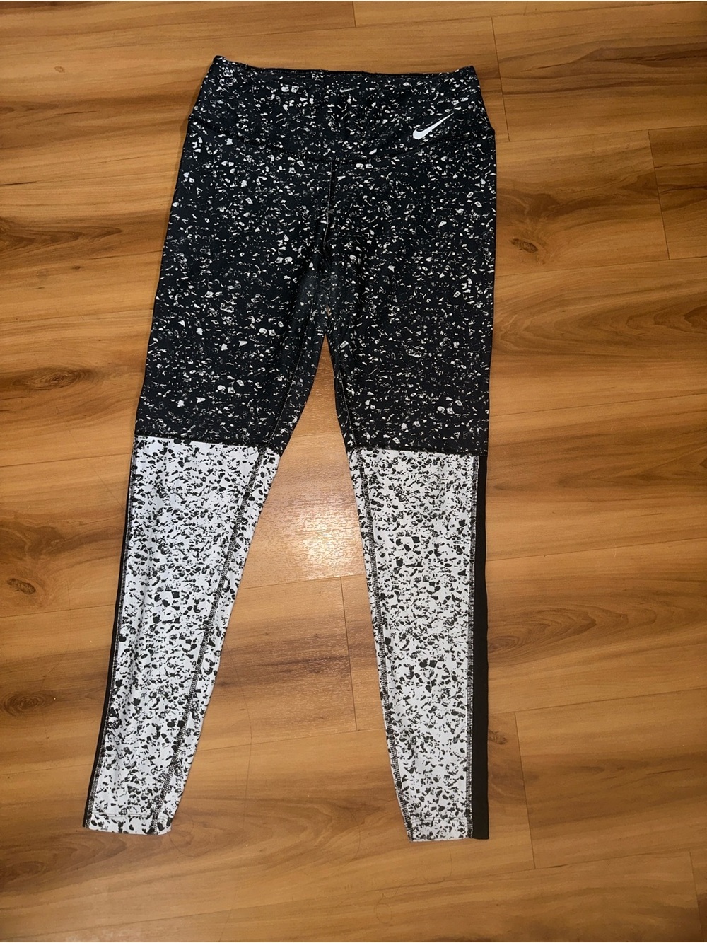 Nike  Black & White Speckled Leggings